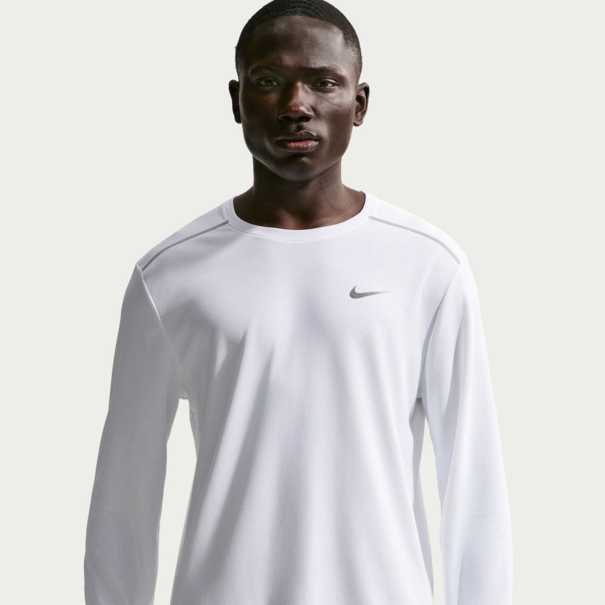 Camiseta Dri-FIT Nike Manga Longa UV Miler Masculina