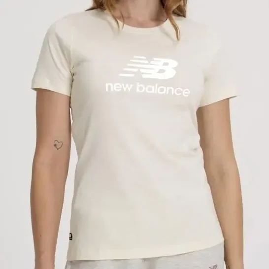 ✨Camiseta Fem New Balance Essentials B4 Branco Linho Nsa Gg Lisa✨️