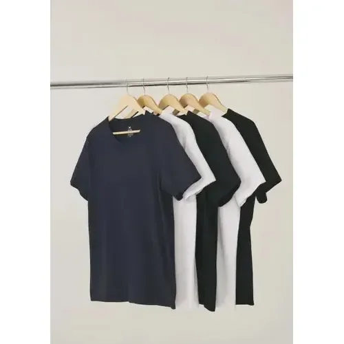 Kit com 5 Camisetas Hering Básica