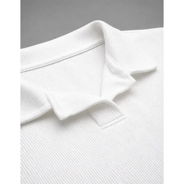 Camiseta Polo Texturizada Sem Botão