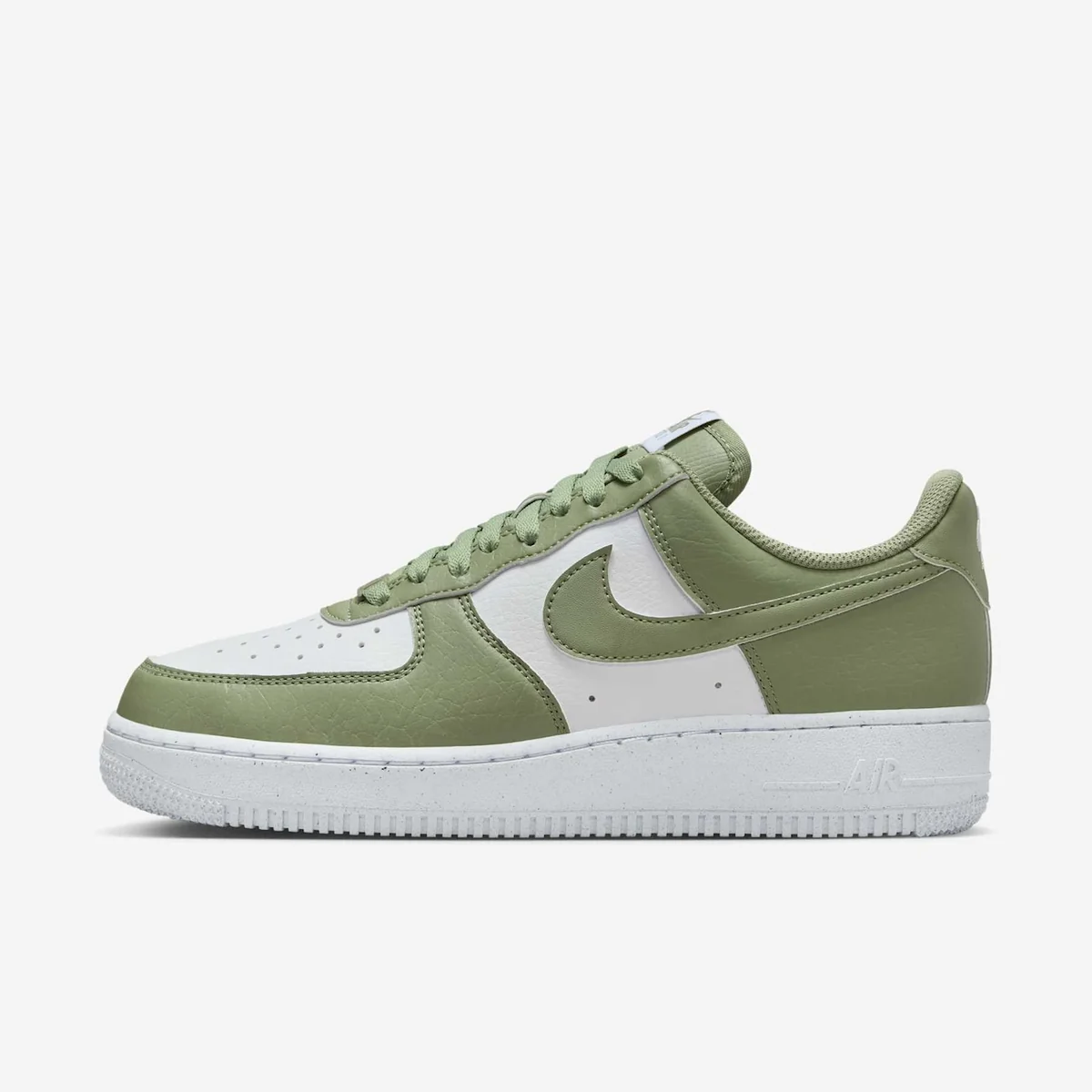 Tênis Nike Air Force 1 '07 SE