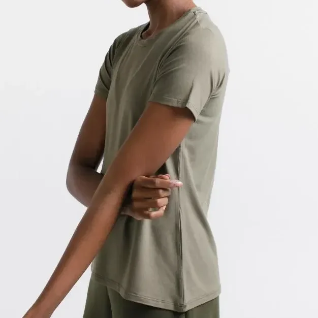Daily T-shirt Insider