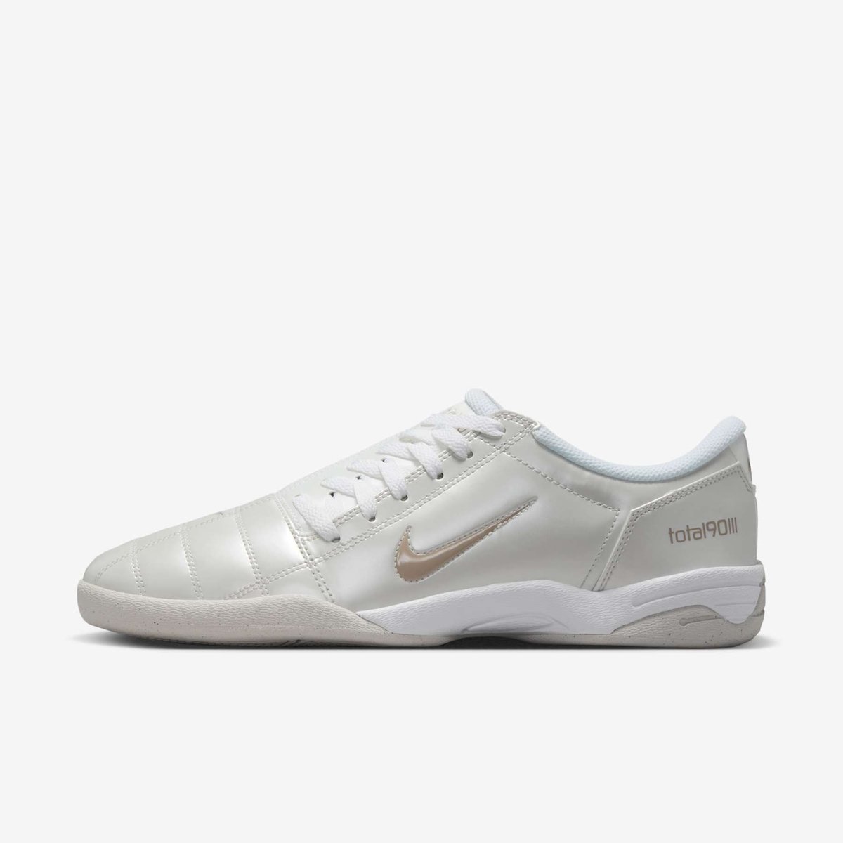 Nike Total 90