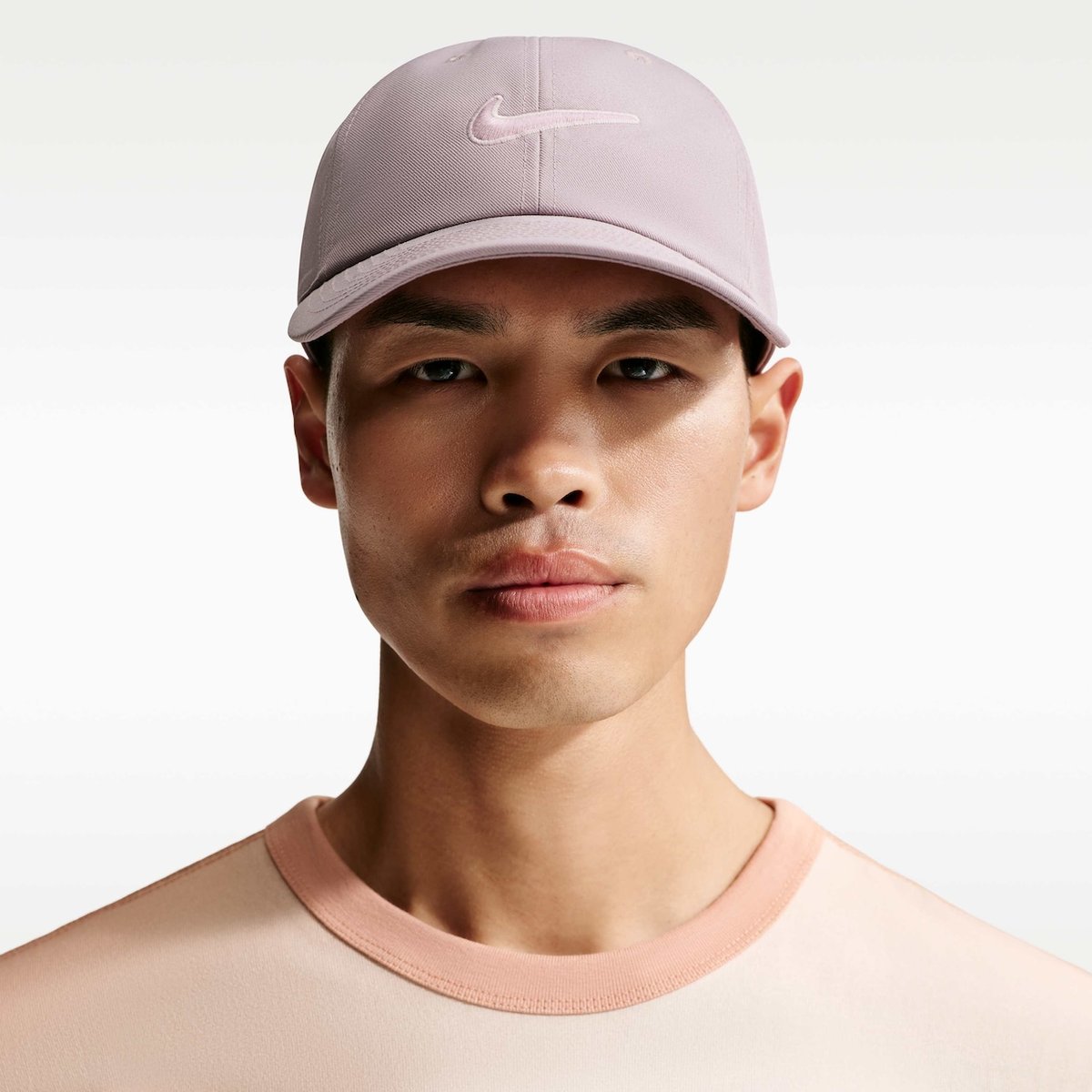 Boné Nike Club Swoosh