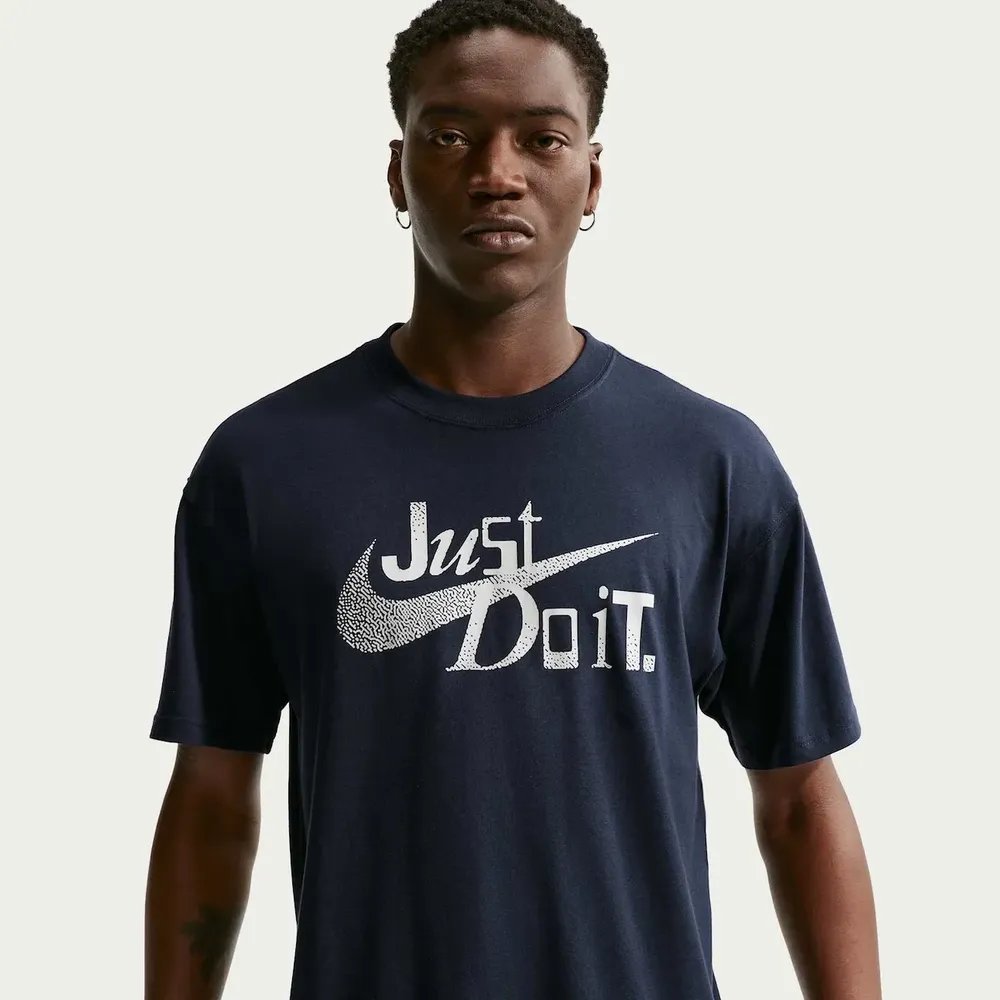 Camiseta Nike Sportswear JDI