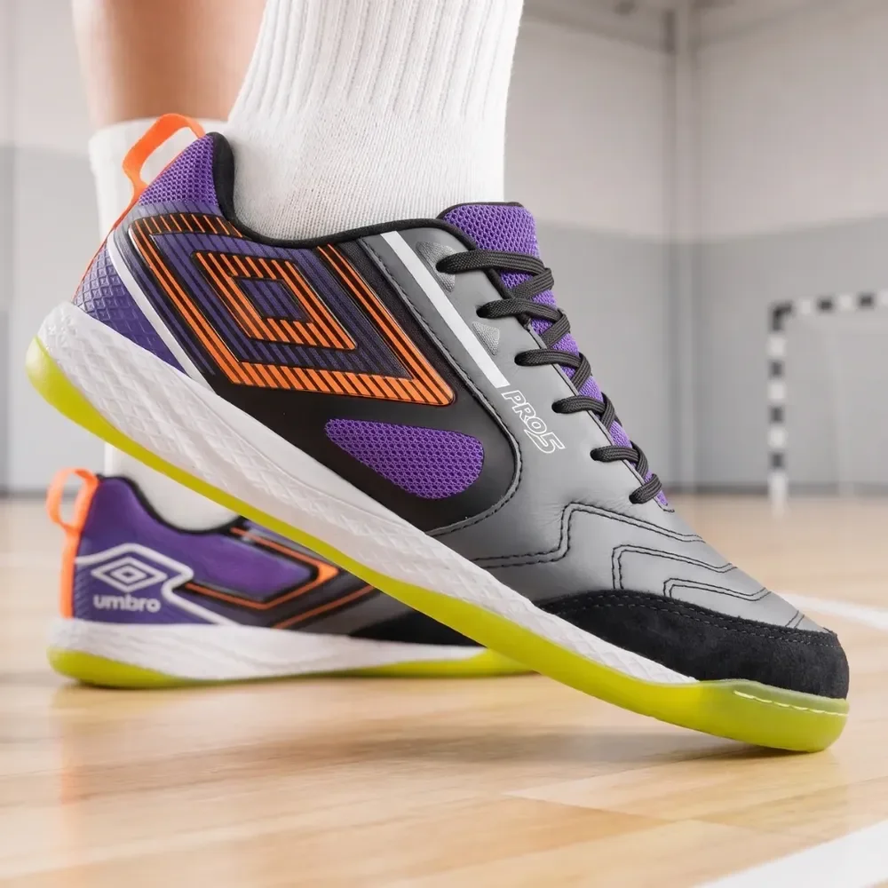 Chuteira Futsal Umbro Pro 5 Bump | 4 Cores