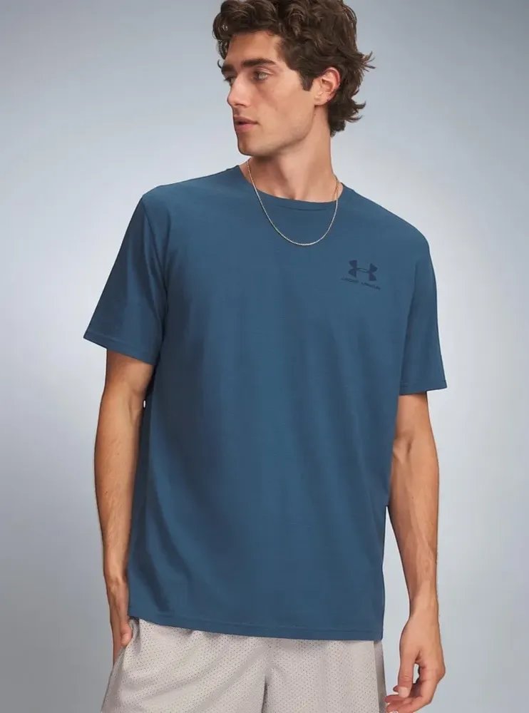 Camiseta Under Armour Left Chest (P ao GG)