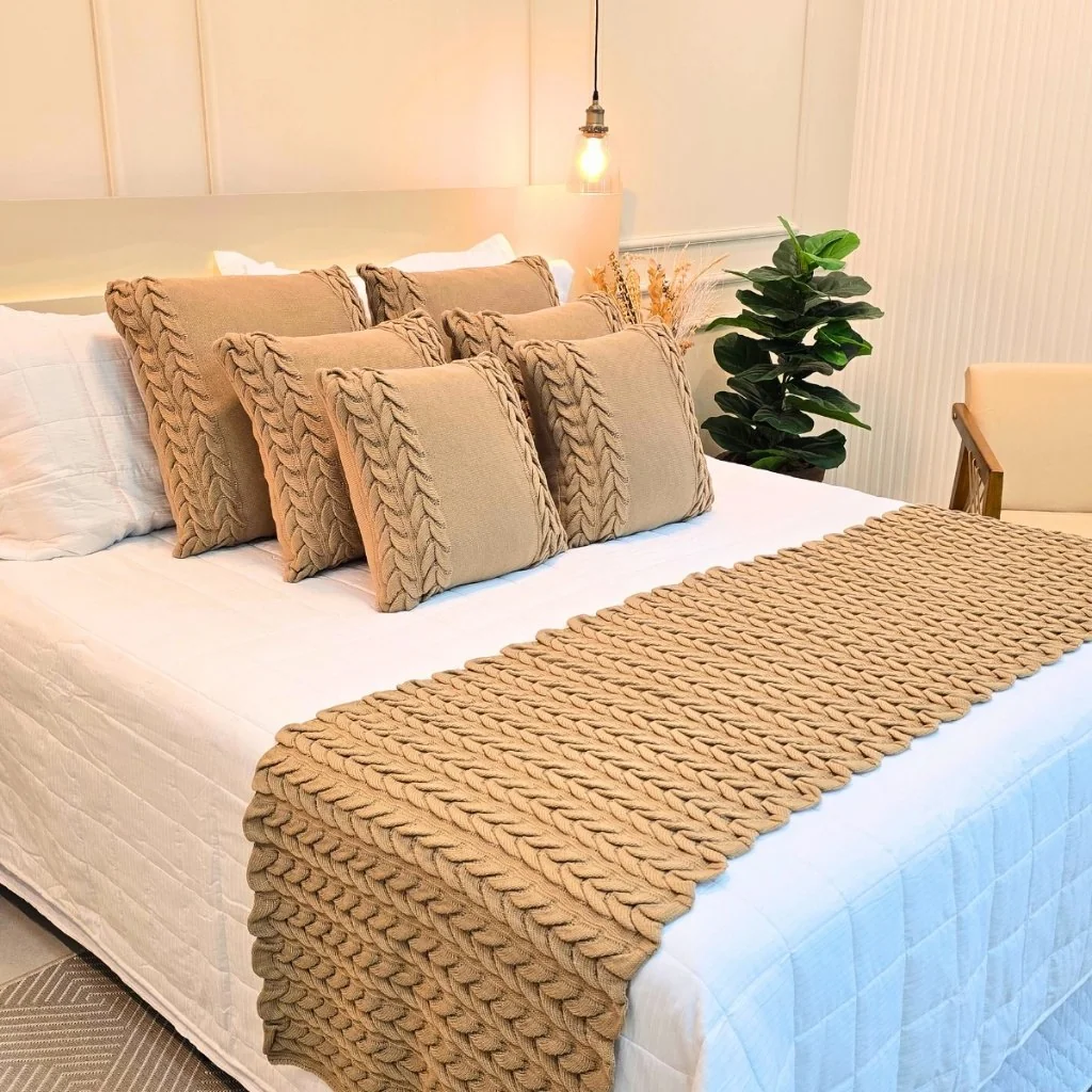 ✨Kit Peseira Manta Tricot Sofá Cama Casal Queen King Aconchego Home Decor + 2 Capas Almofadas