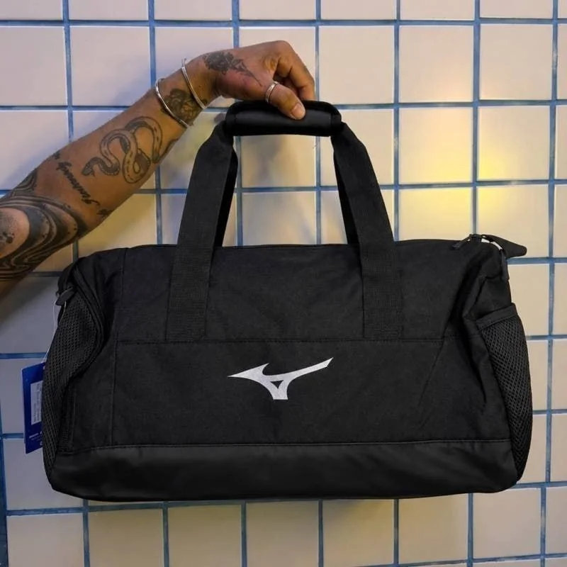 ✨ Mala De Treino Mizuno Gym Cor Preto