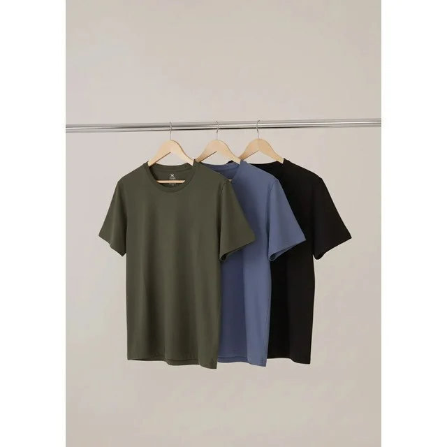 ✨Kit Com 3 Camisetas Masculinas Básicas Slim Hering
