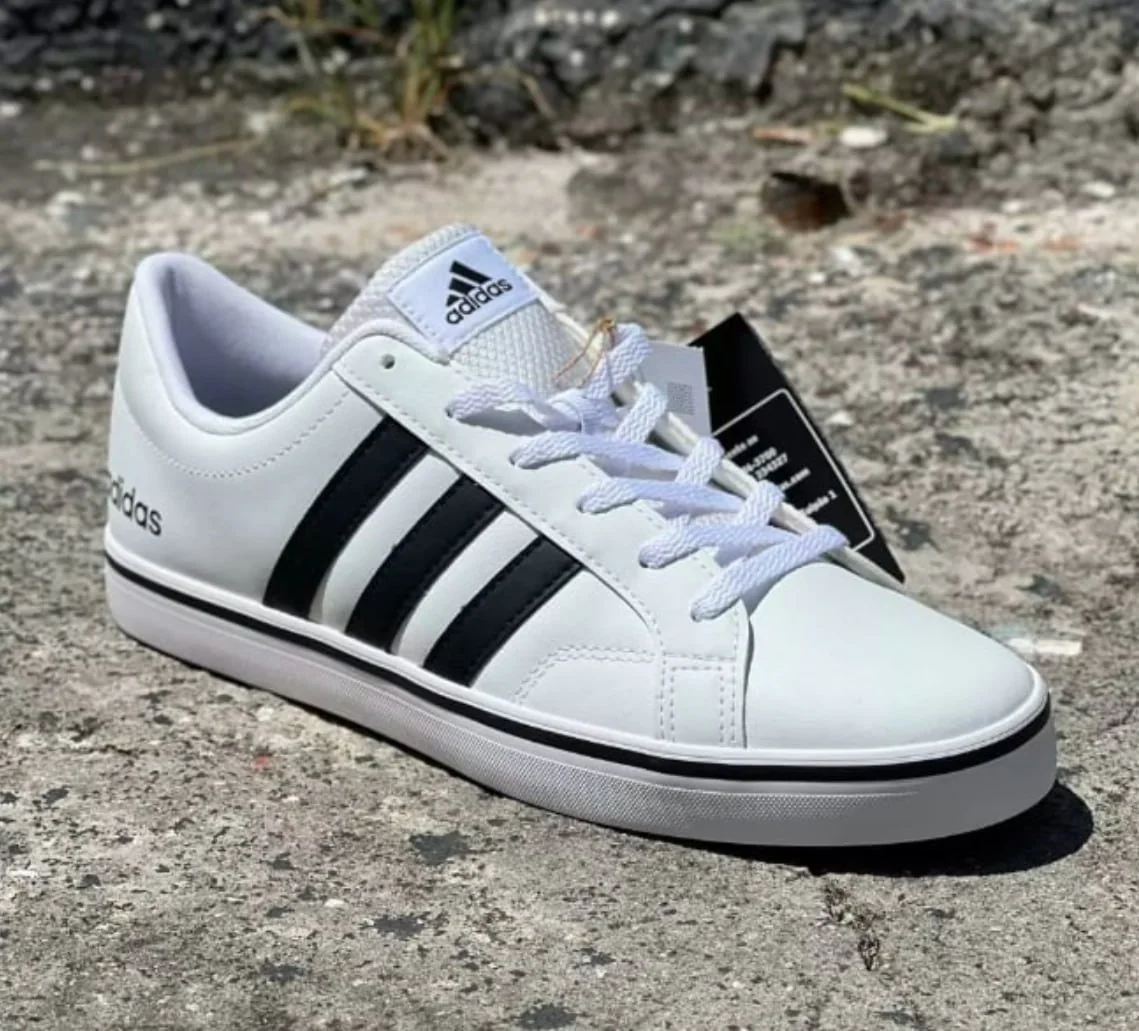 ✨ Tênis Masculino Vs Pace 2.0 adidas Ftwwht/cblack/ftwwht Liso 42 Br