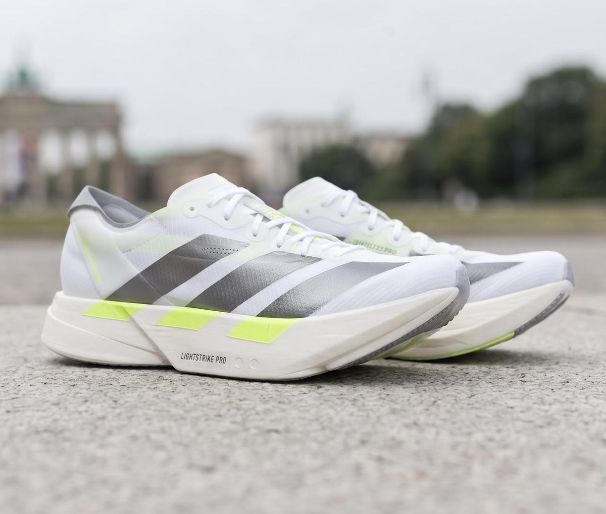 ✨Tênis Adizero Adios Pro 4