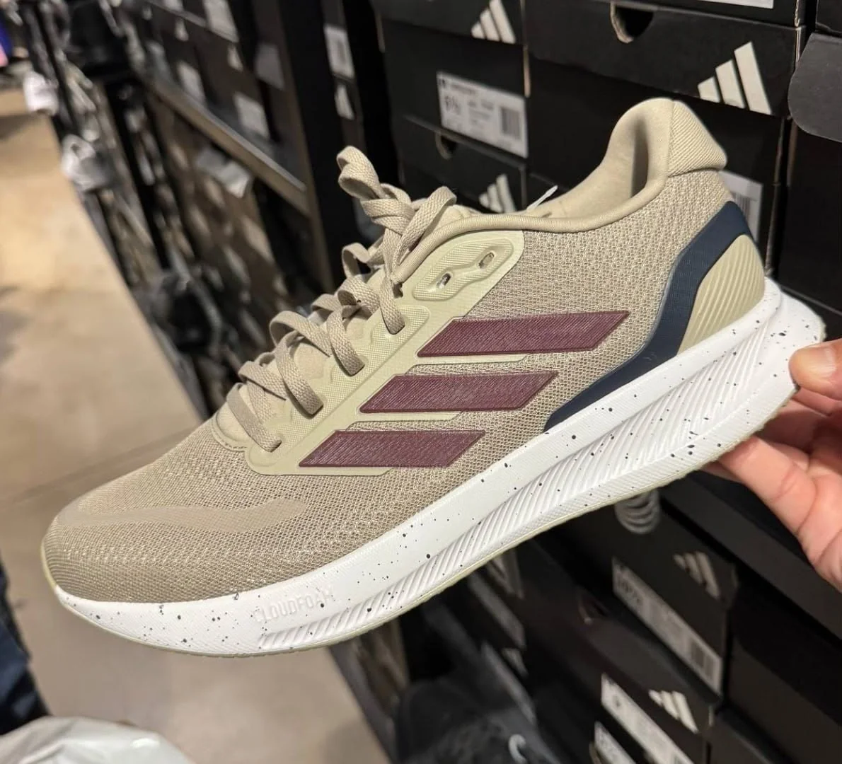 ✨ Tênis Corrida Runfalcon 5 adidas Marrom / Wonder Cargo / Maroon / Core Black 42 Br