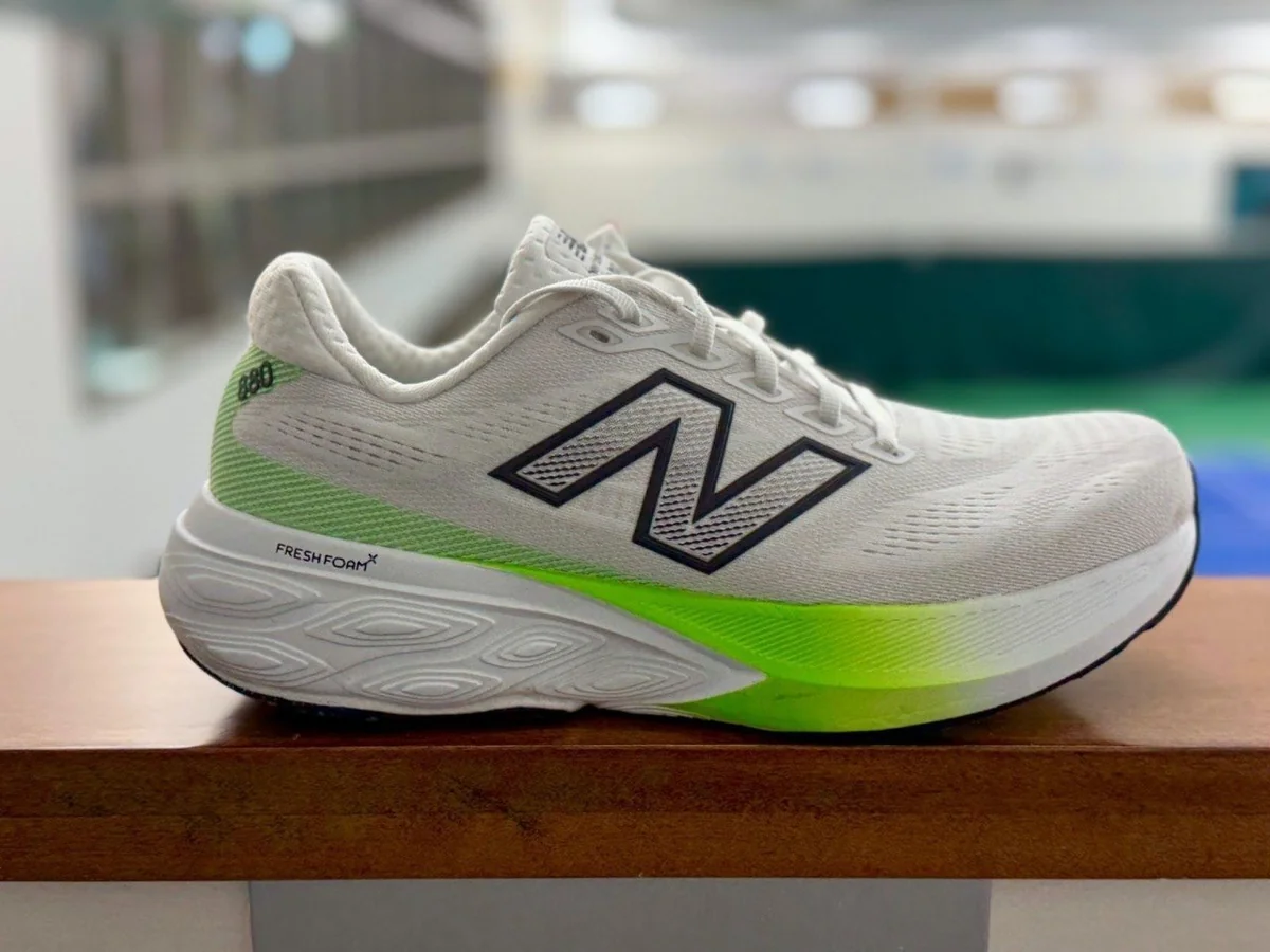 TENIS NEW BALANCE FRESH FOAM X 880V15 MASCULINO-PRETO