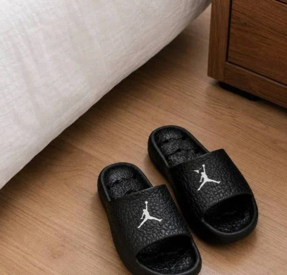 ✨Chinelo Jordan Franchise Masculino